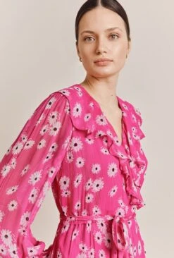Su Georgette Midi Dress Pink Daisy